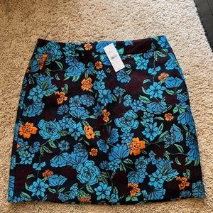 Colorful and floral Loft skirt